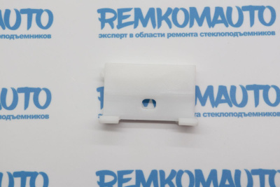 Держатель стекла (лопатка) стеклоподъёмника BMW 1-series E87 2004-2012 770589