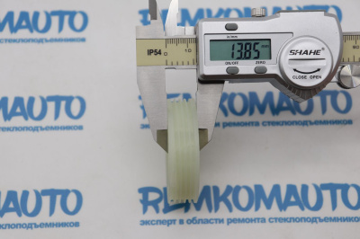 Ролик (катушка) стеклоподъёмника правый 770187