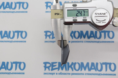 Направляющая стекла, боковой фиксатор стекла ( 9227.23, 922723) 771033