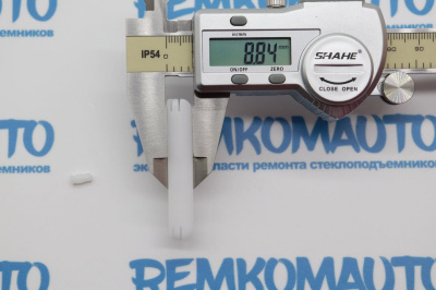 Направляющая стекла, боковой фиксатор стекла (7775575, 7608099, 922729) 770918