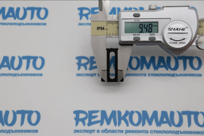 Фиксатор люка крыши Renault 771505