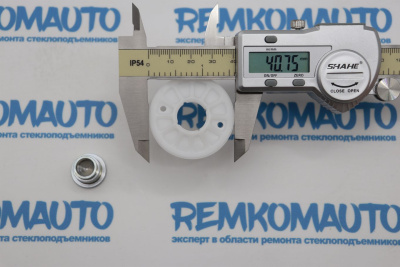 Обводной ролик стеклоподъёмника с клепкой 770134