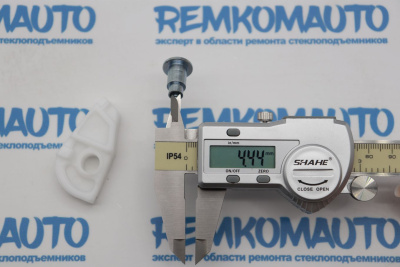 Обводной ролик стеклоподъёмника с клепкой 772284