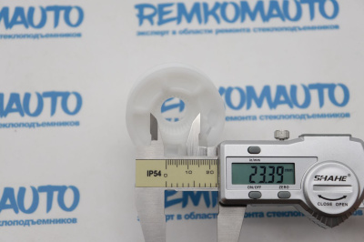 Ролик стеклоподъёмника (катушка стеклоподъемника) 770986