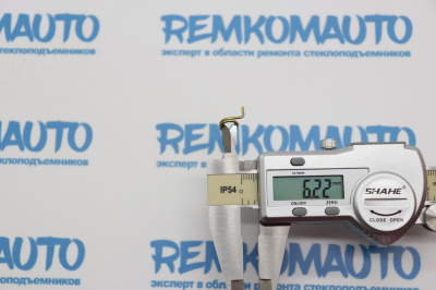 Пружина замка двери Fiat Linea/ Volkswagen Transporter T4 правая 772516