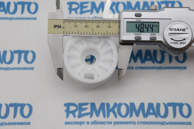 Ролик стеклоподъёмника (катушка стеклоподъемника) 771537