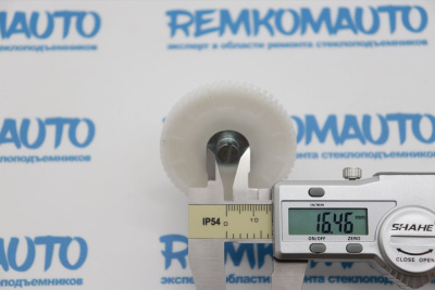 Шестерня люка крыши Peugeot 206/Renault Clio 2/Renault Megane Scenic 772267