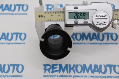 Кронштейн бокового зеркала двери Citroen C4 Picasso/C-Elysee/Peugeot 301 772846