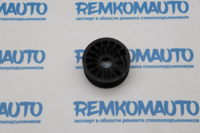 Ролик стеклоподъёмника (катушка стеклоподъемника) 771996