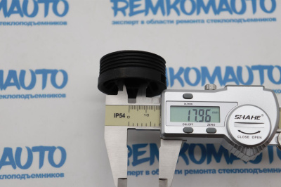 Ролик стеклоподъёмника (катушка стеклоподъемника) 772417