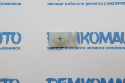 Фиксатор стекла стеклоподъёмника Ford Tourneo Custom (перед. лев./прав.) 772766