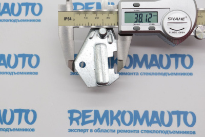 Фиксатор направляющего держателя стеклоподъёмника 770799