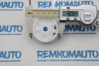 Ролик стеклоподъёмника (катушка стеклоподъемника) 772423