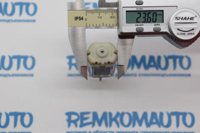 Моторчик (двигатель) центрального замка задней левой двери 772738