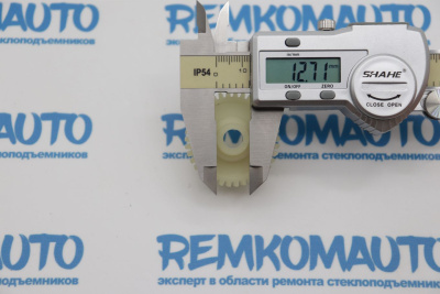 Шестерня люка крыши Citroen Berlingo/Land Rover Freelander/Toyota Auris 771488