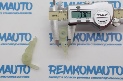 Комплект фиксаторов замка двери Land Rover Freelander/Ford Focus (2 шт.) 772759