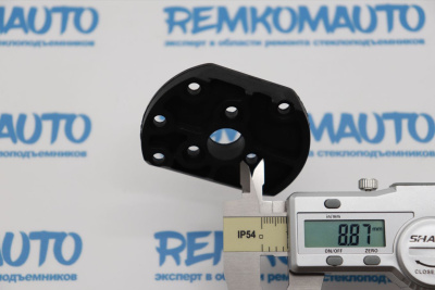 Фиксатор крепления бокового зеркала двери Volkswagen Transporter T5/T6 правый 772099