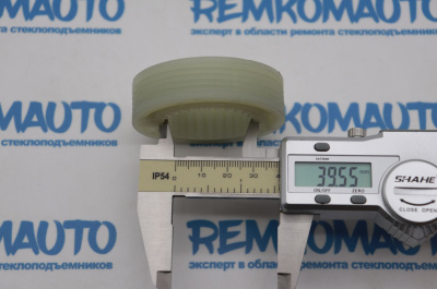 Ролик стеклоподъемника (катушка стеклоподъемника) 771878