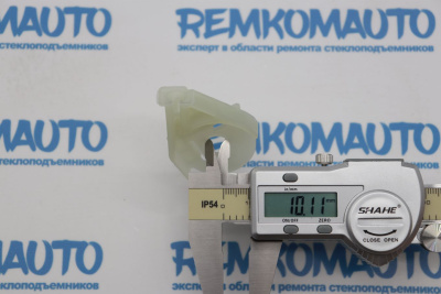 Держатель обводного ролика стеклоподъёмника 770838 Держатель обводного ролика стеклоподъёмника 770838