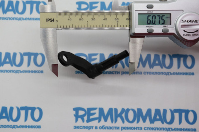 Фиксатор замка двери Fiat Linea (перед. прав.) 772404