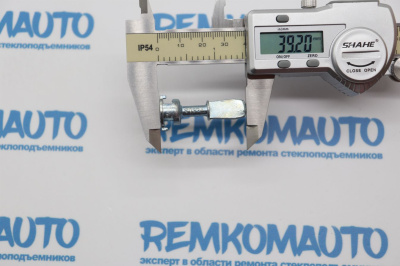 Шток личинки замка двери (39мм) Volkswagen Caddy/Transporter T5 770255