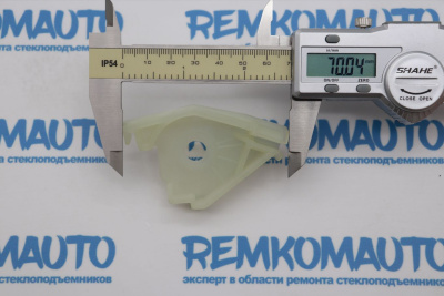 Держатель обводного ролика стеклоподъёмника 770313 Держатель обводного ролика стеклоподъёмника 770313