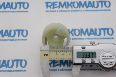 Ролик стеклоподъёмника (катушка стеклоподъемника) 770829