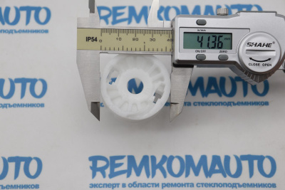 Ролик стеклоподъёмника (катушка стеклоподъемника) 770658