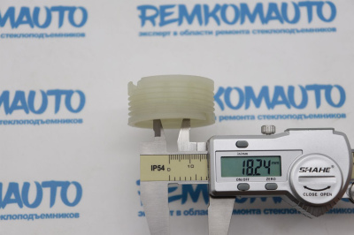 Ролик стеклоподъёмника (катушка стеклоподъемника) 770065