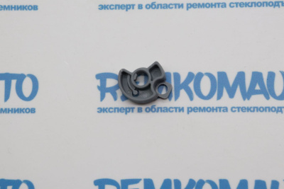 Фиксатор замка багажника Renault Clio 772295