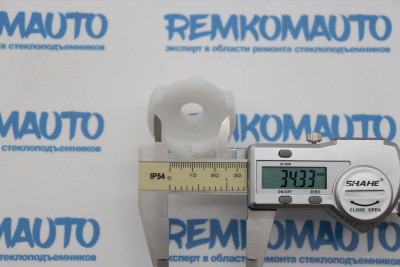 Держатель обводного ролика стеклоподъёмника 771141