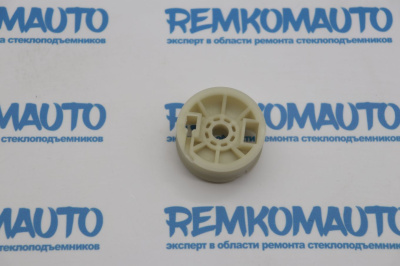 Ролик стеклоподъёмника (катушка стеклоподъемника) 770828