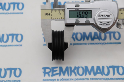 Ролик (катушка) стеклоподъёмника Seat Ibiza 771528