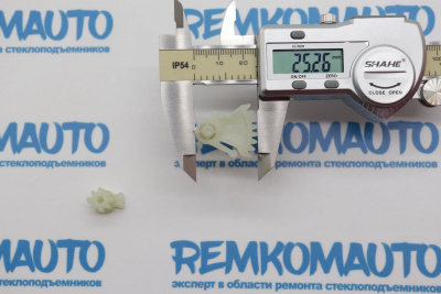 Комплект фиксаторов замка двери Fiat Linea/Fiat Punto правый (2 шт.) 770971