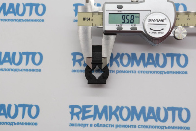 Фиксатор стекла стеклоподъёмника 770581