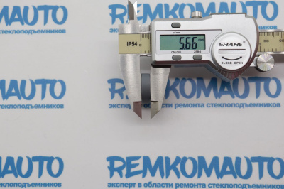 Фиксатор замка багажника Renault Clio 772295