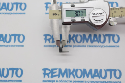 Стопорное кольцо личинки замка двери BMW 3-series E46/3-series E90/E91/E93/X3 E83/X5 E53 770648