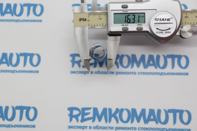 Стопорное кольцо личинки замка двери BMW 3-series E46/3-series E90/E91/E93/X5 E53 770649