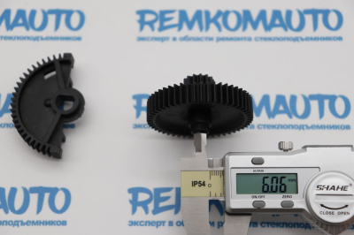 Комплект шестерён механизма циркуляции воздуха BMW 3-series E90 (2 шт.) 772368