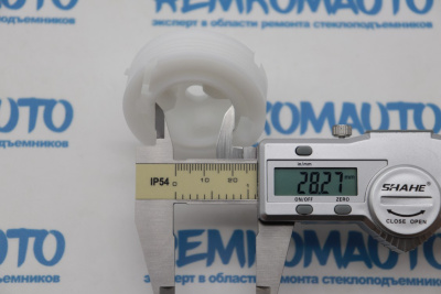 Ролик стеклоподъёмника (катушка стеклоподъемника) 771131