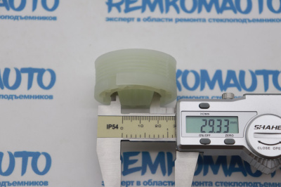 Ролик стеклоподъёмника (катушка стеклоподъемника) 770883