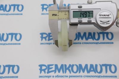 Шестерня электромотора стеклоочистителя NEW HOLLAND 772647