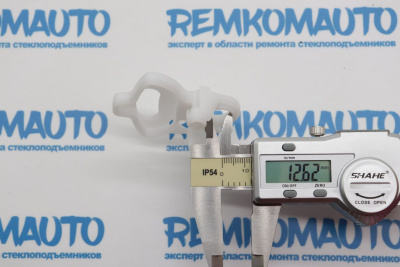 Фиксатор замка двери BMW 5-series F10 (перед. прав.) 771472