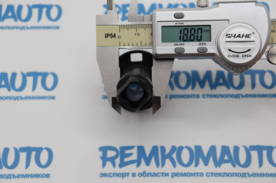 Кронштейн бокового зеркала двери Peugeot 3008/5008/Renault Kadjar 772851