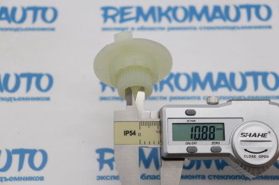 Шестерня привода электромотора стеклоподъёмника 772463
