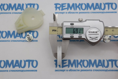 Обводной ролик стеклоподъёмника (комплект) 770913