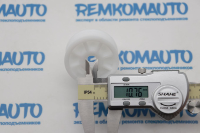 Ролик стеклоподъёмника (катушка стеклоподъемника) 770955