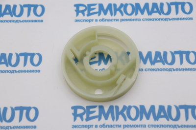 Ролик правой боковой сдвижной двери Volkswagen Transporter T5/T6 770171