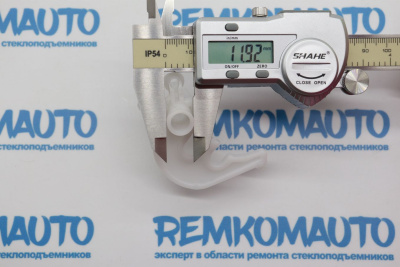 Фиксатор замка багажника Ford Focus 770720 Фиксатор замка багажника Ford Focus 770720