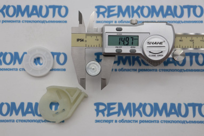 Обводной ролик стеклоподъёмника (комплект) (Ø 32, Ø 10)770841